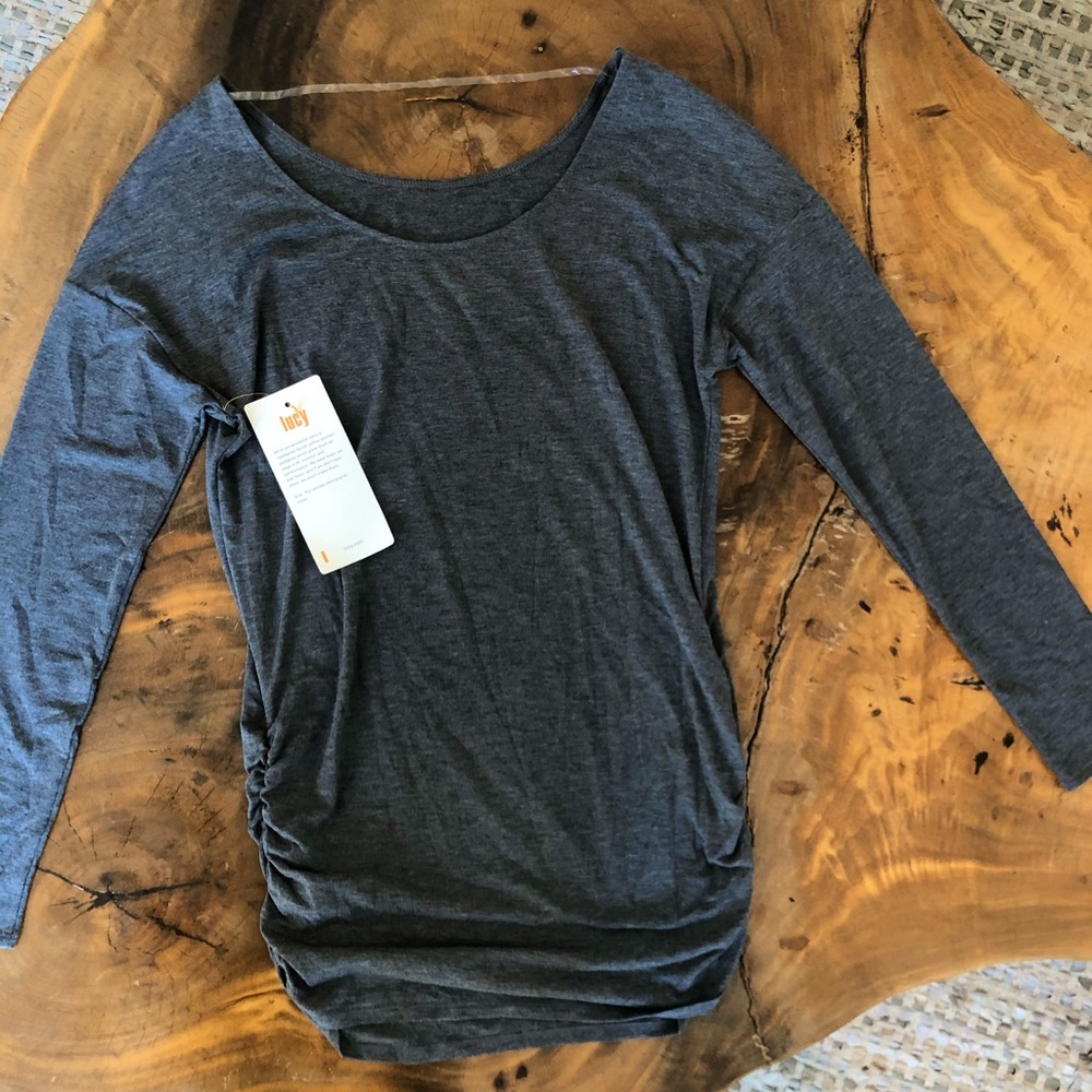 LUCY- Yoga Girl Long Sleeve Tunic